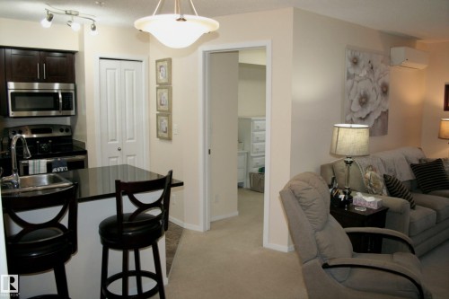 308 107 Watt Common Sw, Edmonton, AB - Indoor