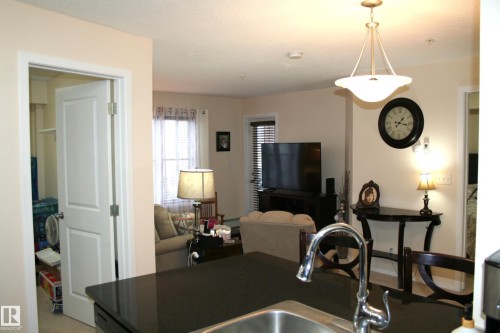 308 107 Watt Common Sw, Edmonton, AB - Indoor