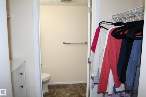 308 107 Watt Common Sw, Edmonton, AB - Indoor