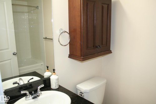 308 107 Watt Common Sw, Edmonton, AB - Indoor Photo Showing Bathroom