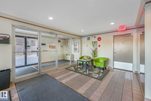 201 4404 122 Street, Edmonton, AB - Indoor Photo Showing Other Room