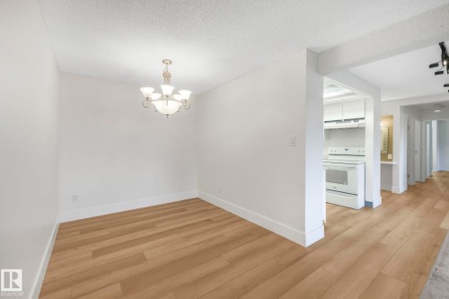 201 4404 122 Street, Edmonton, AB - Indoor