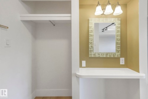 201 4404 122 Street, Edmonton, AB - Indoor