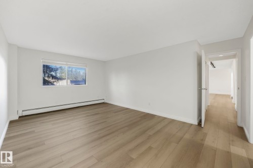 201 4404 122 Street, Edmonton, AB - Indoor