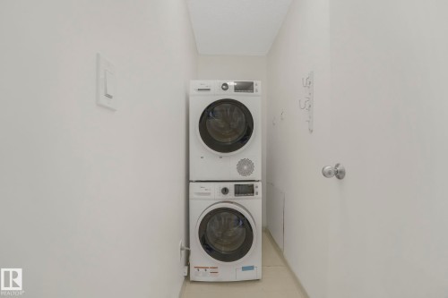 201 4404 122 Street, Edmonton, AB - Indoor Photo Showing Laundry Room