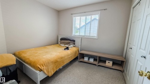 620 88 St, Edmonton, AB - Indoor Photo Showing Bedroom