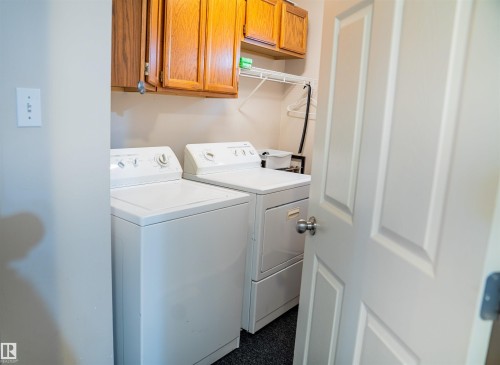 620 88 St, Edmonton, AB - Indoor Photo Showing Laundry Room