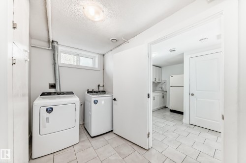 7104 129 Avenue, Edmonton, AB - Indoor Photo Showing Laundry Room