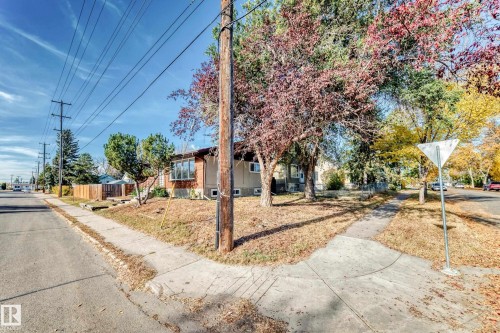 7104 129 Avenue, Edmonton, AB - Outdoor