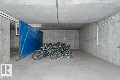 103 4309 33 Street, Stony Plain, AB - Indoor Photo Showing Garage