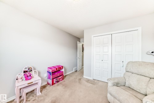 2105 32A Street, Edmonton, AB - Indoor