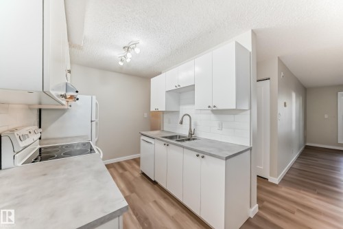 106 6208 180 Street, Edmonton, AB - Indoor