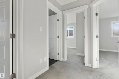 6963 19A Avenue, Edmonton, AB - Indoor Photo Showing Other Room