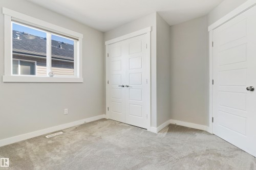 6963 19A Avenue, Edmonton, AB - Indoor Photo Showing Other Room