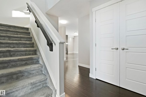 6963 19A Avenue, Edmonton, AB - Indoor Photo Showing Other Room