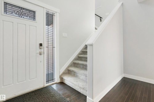 6963 19A Avenue, Edmonton, AB - Indoor Photo Showing Other Room