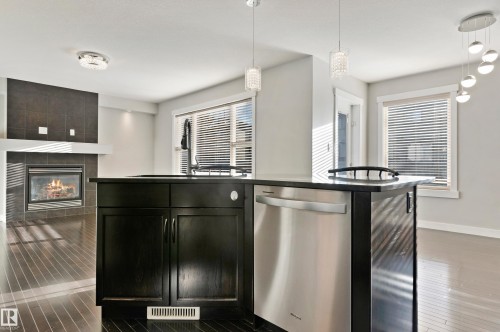 6963 19A Avenue, Edmonton, AB - Indoor With Fireplace