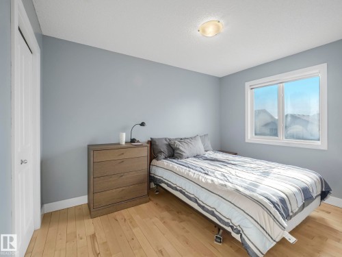 1715 Melrose Crescent, Edmonton, AB - Indoor Photo Showing Bedroom