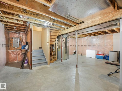 1715 Melrose Crescent, Edmonton, AB - Indoor Photo Showing Basement