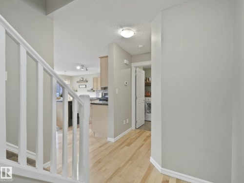 1715 Melrose Crescent, Edmonton, AB - Indoor Photo Showing Other Room