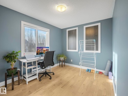 1715 Melrose Crescent, Edmonton, AB - Indoor Photo Showing Office