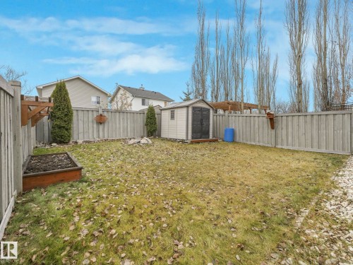 1715 Melrose Crescent, Edmonton, AB - Outdoor