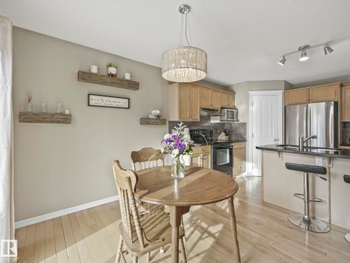 1715 Melrose Crescent, Edmonton, AB - Indoor