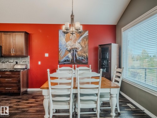 172 Mcdowell Wynd, Leduc, AB - Indoor Photo Showing Dining Room