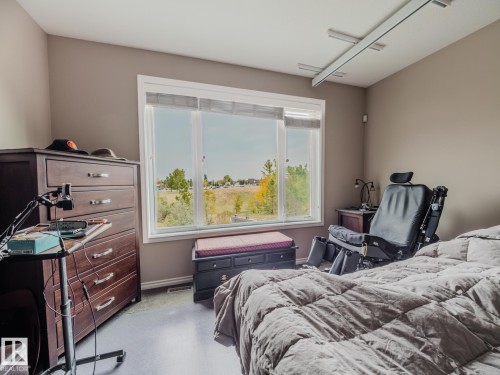 172 Mcdowell Wynd, Leduc, AB - Indoor Photo Showing Bedroom