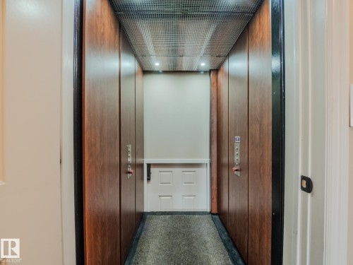 172 Mcdowell Wynd, Leduc, AB - Indoor Photo Showing Other Room