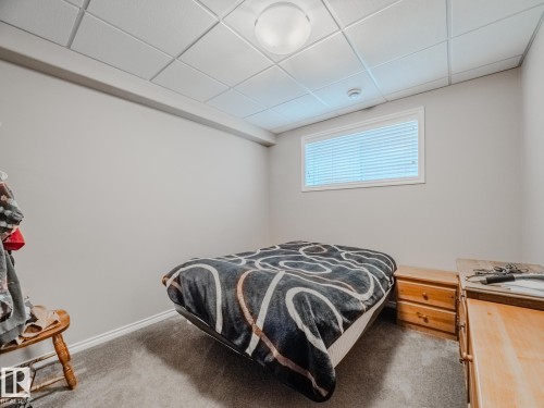 172 Mcdowell Wynd, Leduc, AB - Indoor Photo Showing Bedroom