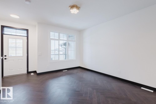 2124 Crossbill Lane, Edmonton, AB - Indoor Photo Showing Other Room