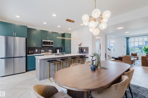 1504 SISKIN LINK Link  Edmonton, AB T5S 0W3