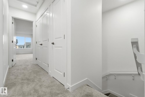 7 2710 66 St, Edmonton, AB - Indoor Photo Showing Other Room