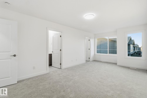 7 2710 66 St, Edmonton, AB - Indoor Photo Showing Other Room