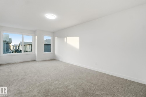 7 2710 66 St, Edmonton, AB - Indoor Photo Showing Other Room