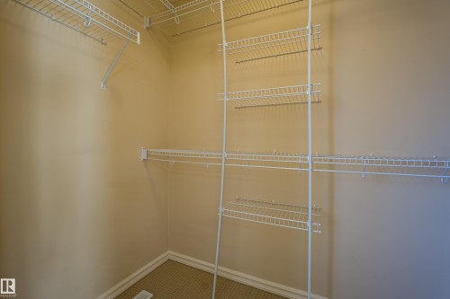 1253 Latta Crescent, Edmonton, AB - Indoor With Storage