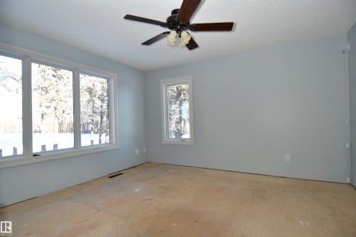 49054 Rge Rd 13, Rural Leduc County, AB - Indoor Photo Showing Other Room