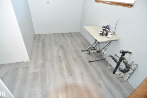 49054 Rge Rd 13, Rural Leduc County, AB - Indoor