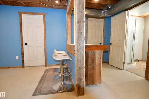 49054 Rge Rd 13, Rural Leduc County, AB - Indoor