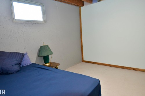 49054 Rge Rd 13, Rural Leduc County, AB - Indoor Photo Showing Bedroom