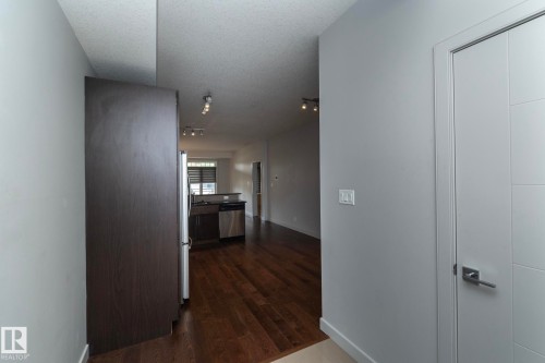 213 10811 72 Avenue, Edmonton, AB - Indoor Photo Showing Other Room