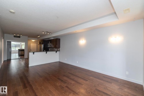 213 10811 72 Avenue, Edmonton, AB - Indoor