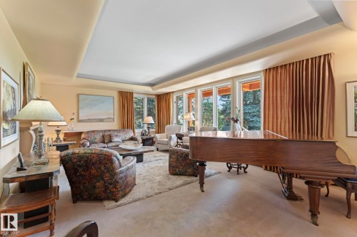 8 Valleyview Point(E), Edmonton, AB - Indoor