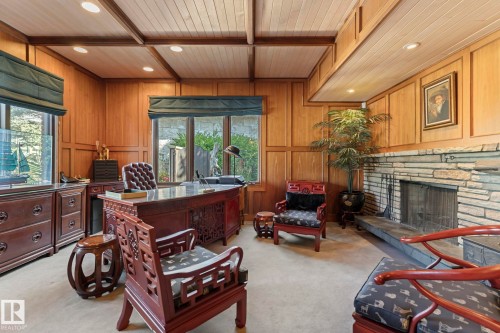 8 Valleyview Point(E), Edmonton, AB - Indoor With Fireplace