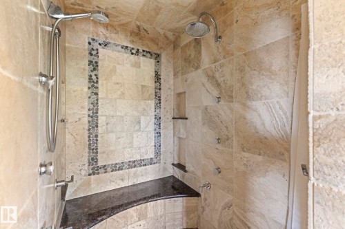 8 Valleyview Point(E), Edmonton, AB - Indoor Photo Showing Bathroom