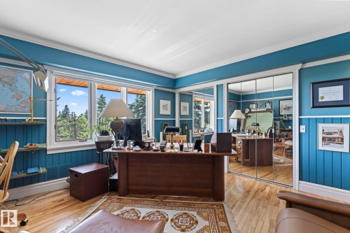 8 Valleyview Point(E), Edmonton, AB - Indoor Photo Showing Office