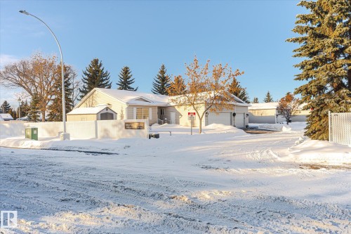 8160 27 Avenue, Edmonton, AB - Outdoor