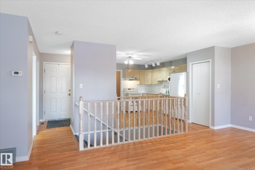 8160 27 Avenue, Edmonton, AB - Indoor