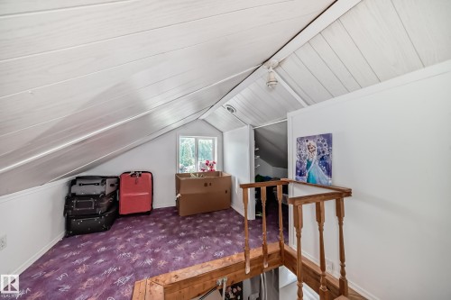 13111 65 Street, Edmonton, AB - Indoor Photo Showing Other Room